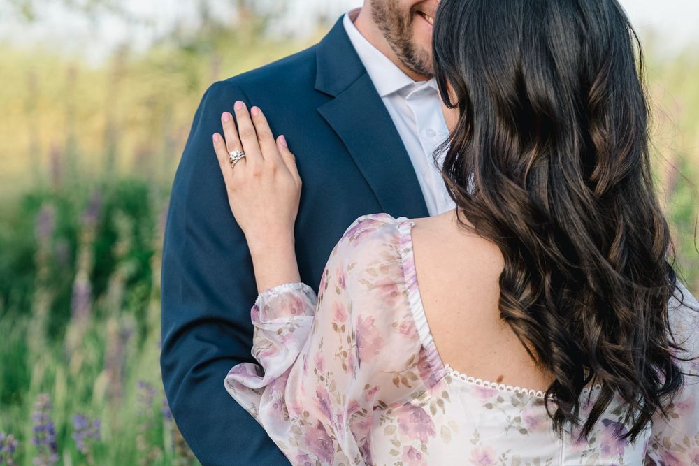 outdoor engagement photography session, Port Orchard engagement portraits, family photographer near me Spokane