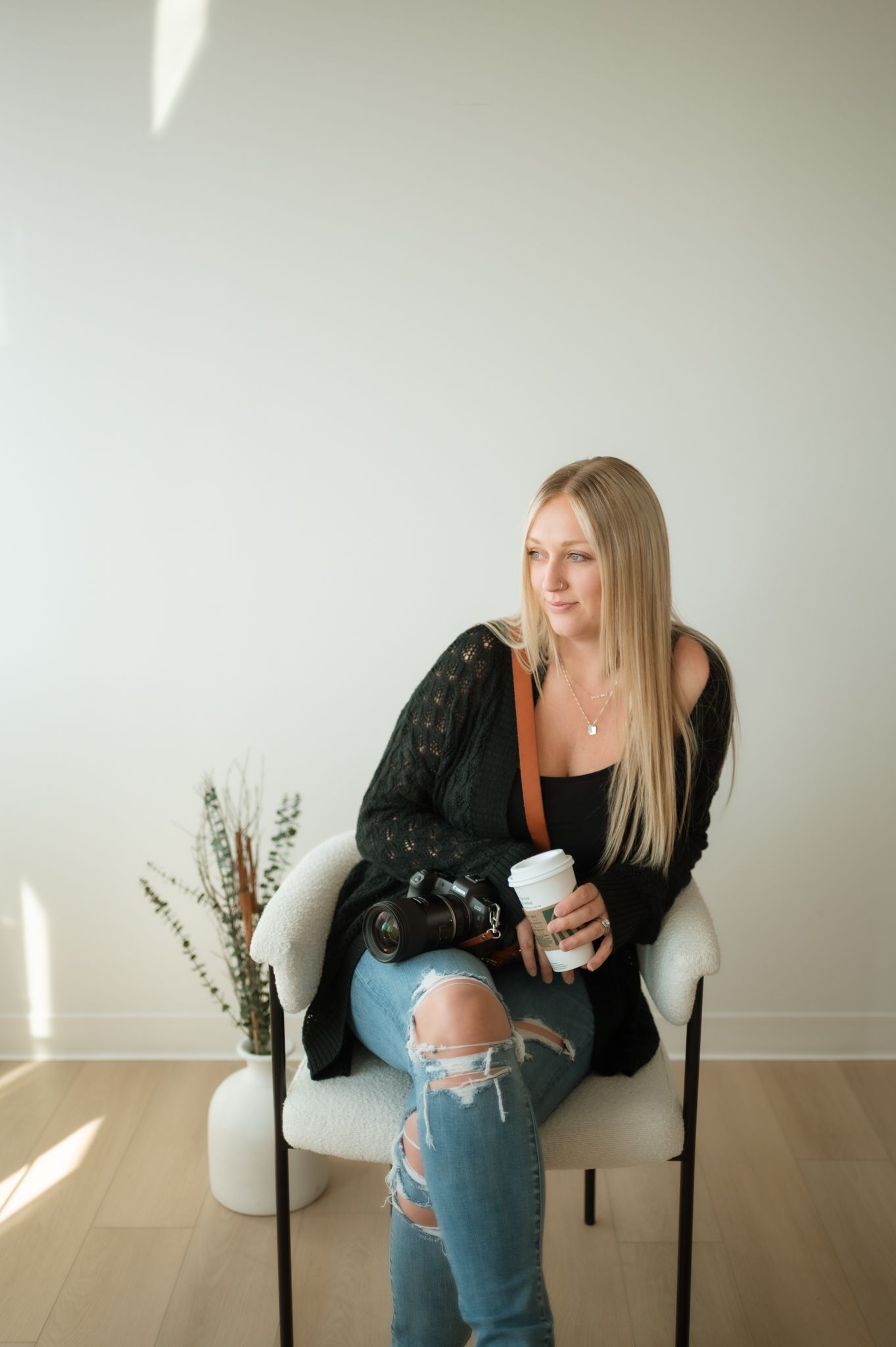 Lisa Olohan Photo, Best Edmonton Maternity Newborn Photographer