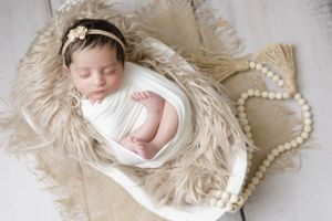 Austin, Texas | Nisa Momin the Photographer | Nisa Momin Photography | Austin Newborn Photography