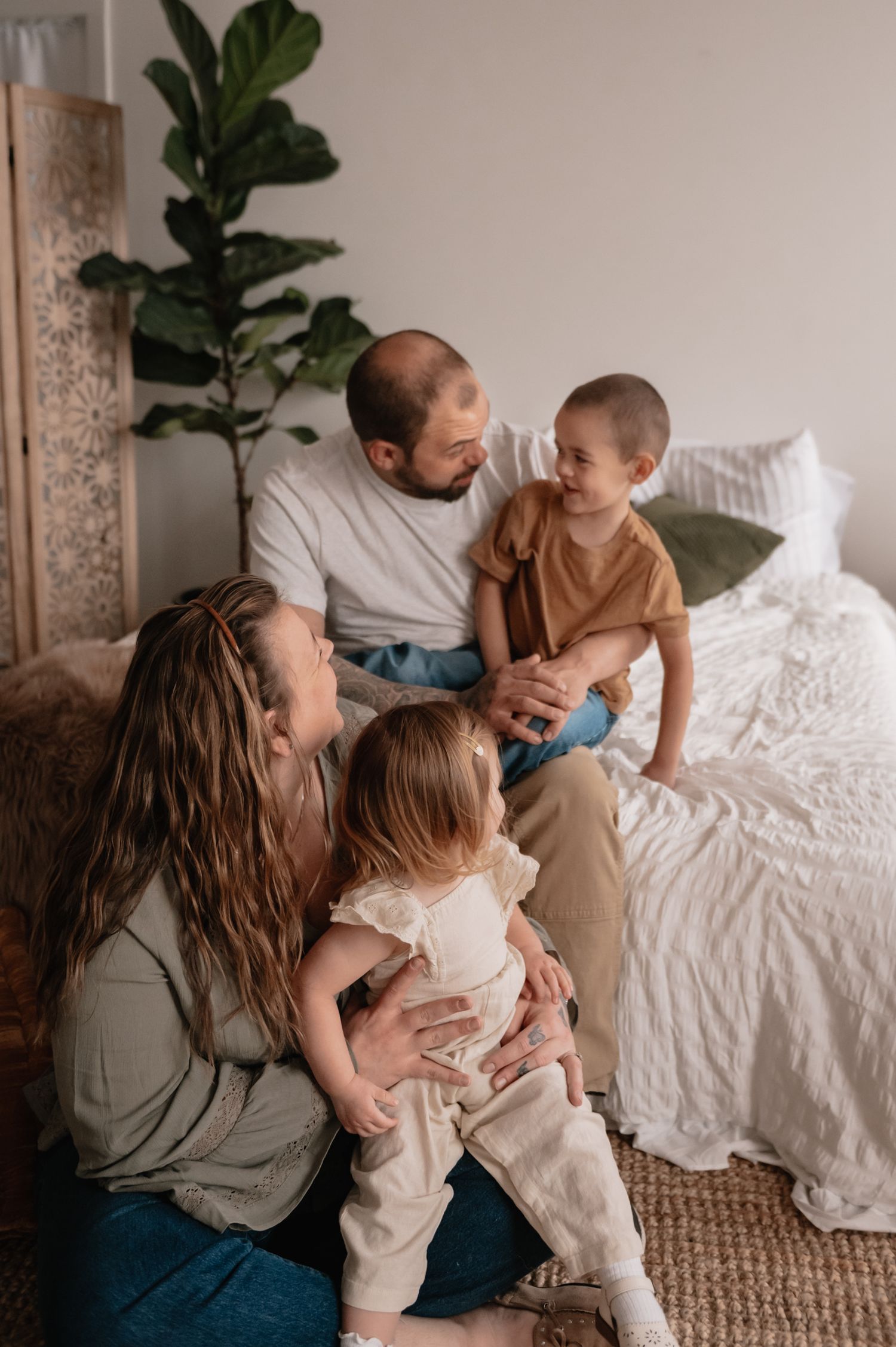 Worcester MA studio family photographer