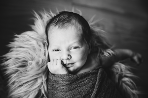 Nanaimo Newborn Photography - Little Ginger Photography in Nanaimo, BC on Vancouver Island. In-Home Newborn Photographer in Nanaimo BC.