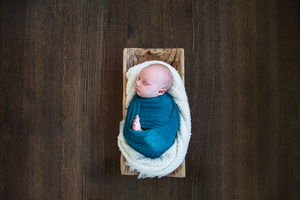 Nanaimo Newborn Photography - Little Ginger Photography in Nanaimo, BC on Vancouver Island. In-Home Newborn Photographer in Nanaimo BC.