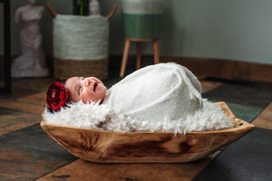 Nanaimo Newborn Photography - Little Ginger Photography in Nanaimo, BC on Vancouver Island. In-Home Newborn Photographer in Nanaimo BC.