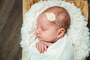 Nanaimo Newborn Photography - Little Ginger Photography in Nanaimo, BC on Vancouver Island. In-Home Newborn Photographer in Nanaimo BC.