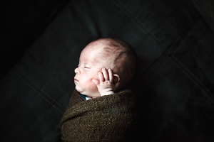 Nanaimo Newborn Photography - Little Ginger Photography in Nanaimo, BC on Vancouver Island. In-Home Newborn Photographer in Nanaimo BC.