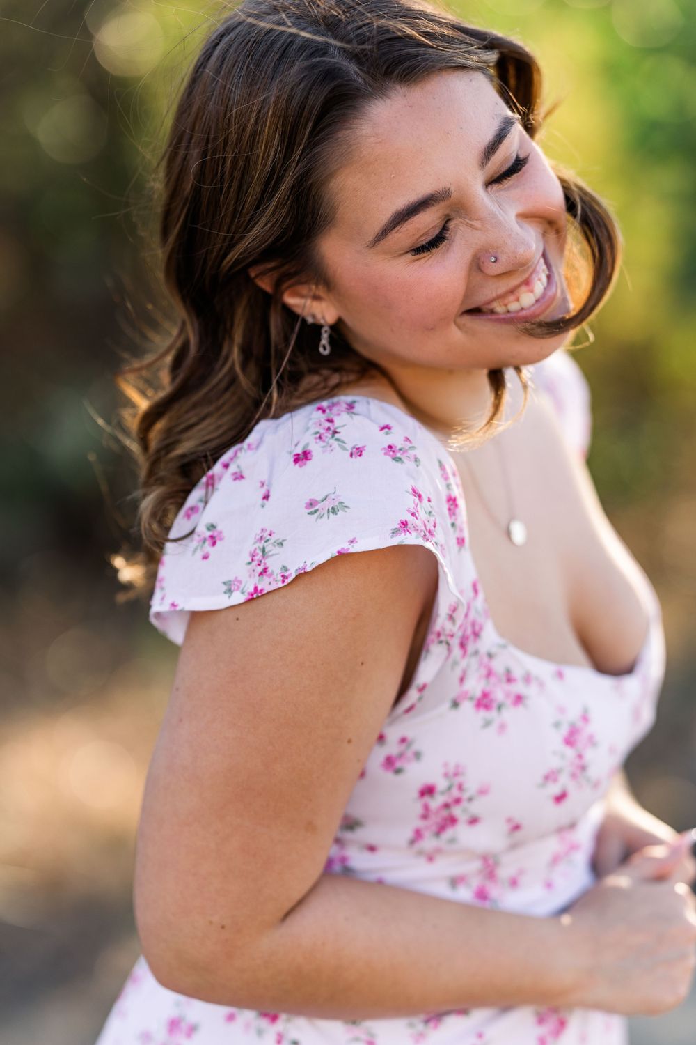 Personalized Senior portraits, timeless senior photography, unique senior photo, Senior pictures for class of 2025, Instagram worthy