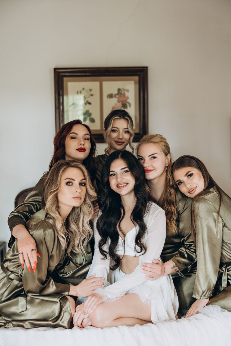 Group portrait during getting ready at wedding at La Baronia