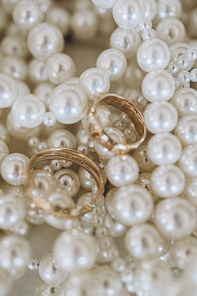 Elegant bride preparation scene before wedding at La Baronia