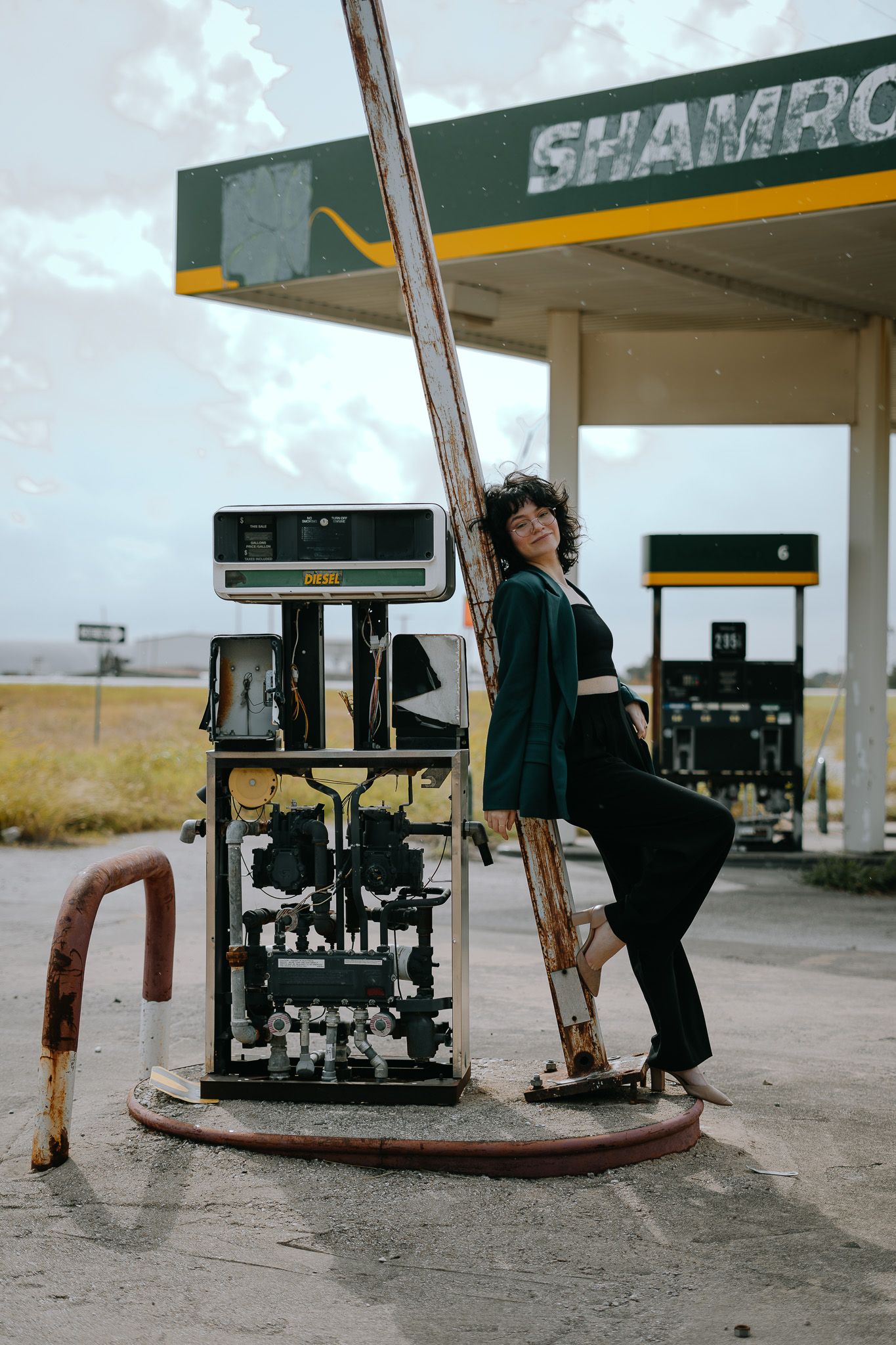 Alyssa S. Creative portrait styled session. The Traveler. Fort Worth, Texas.