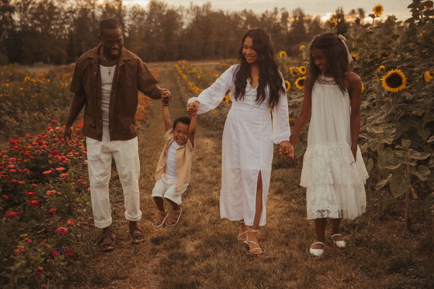 Seattle Maternity Photographer
