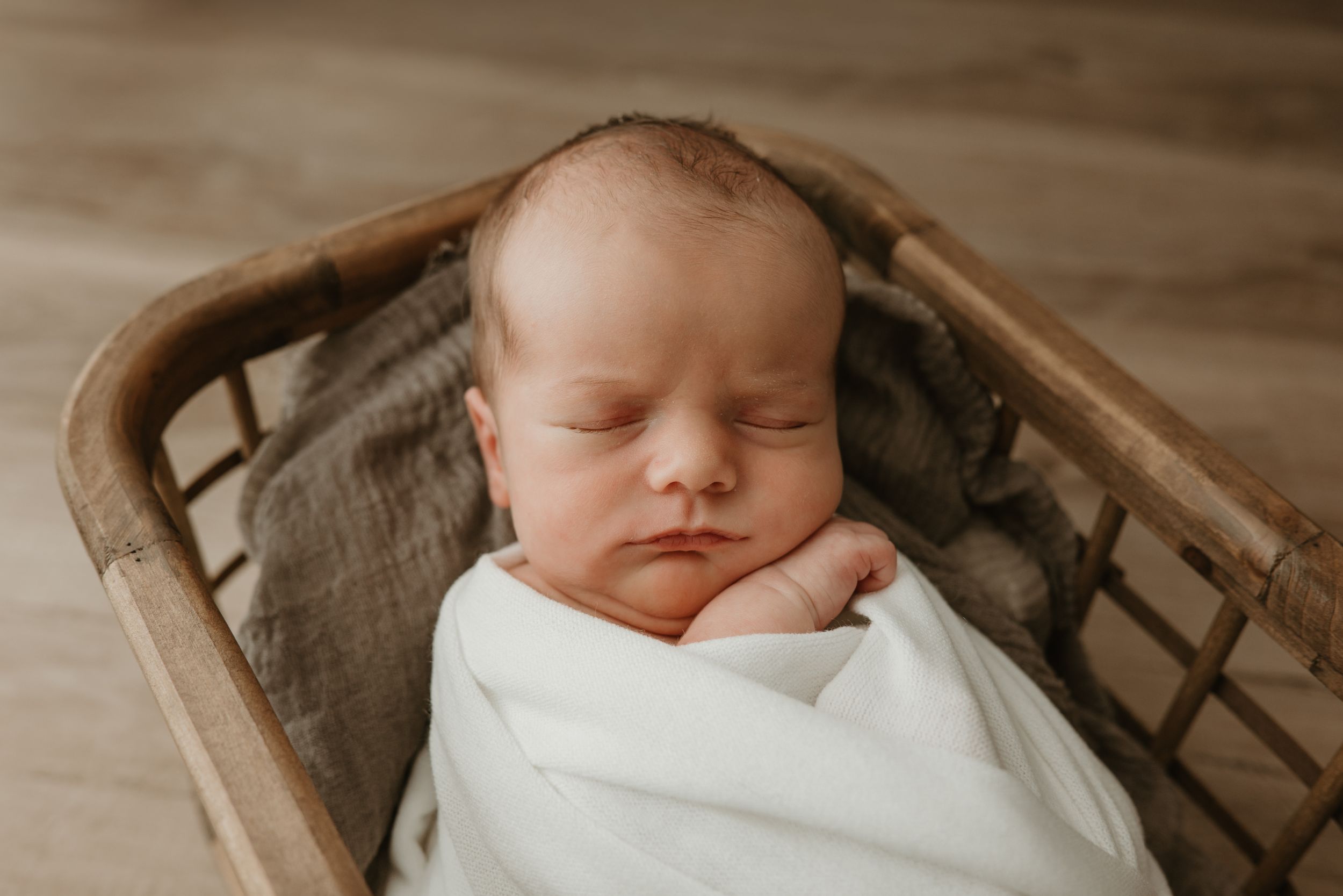 Regina newborn photographer Weyburn newborn photographer Regina newborn photography studio newborn photographer studio Saskatchewan