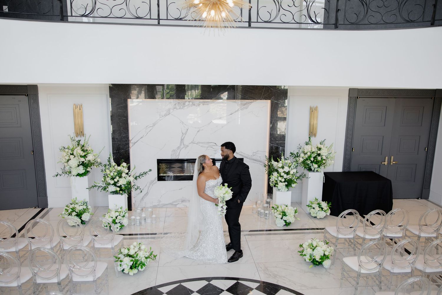 editorial Photography in Royal Venetian Mansion Venue Aurora