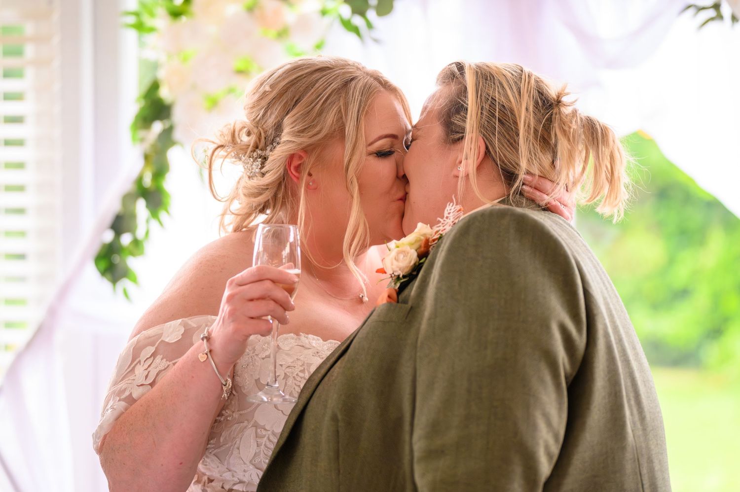 Mrs & Mrs