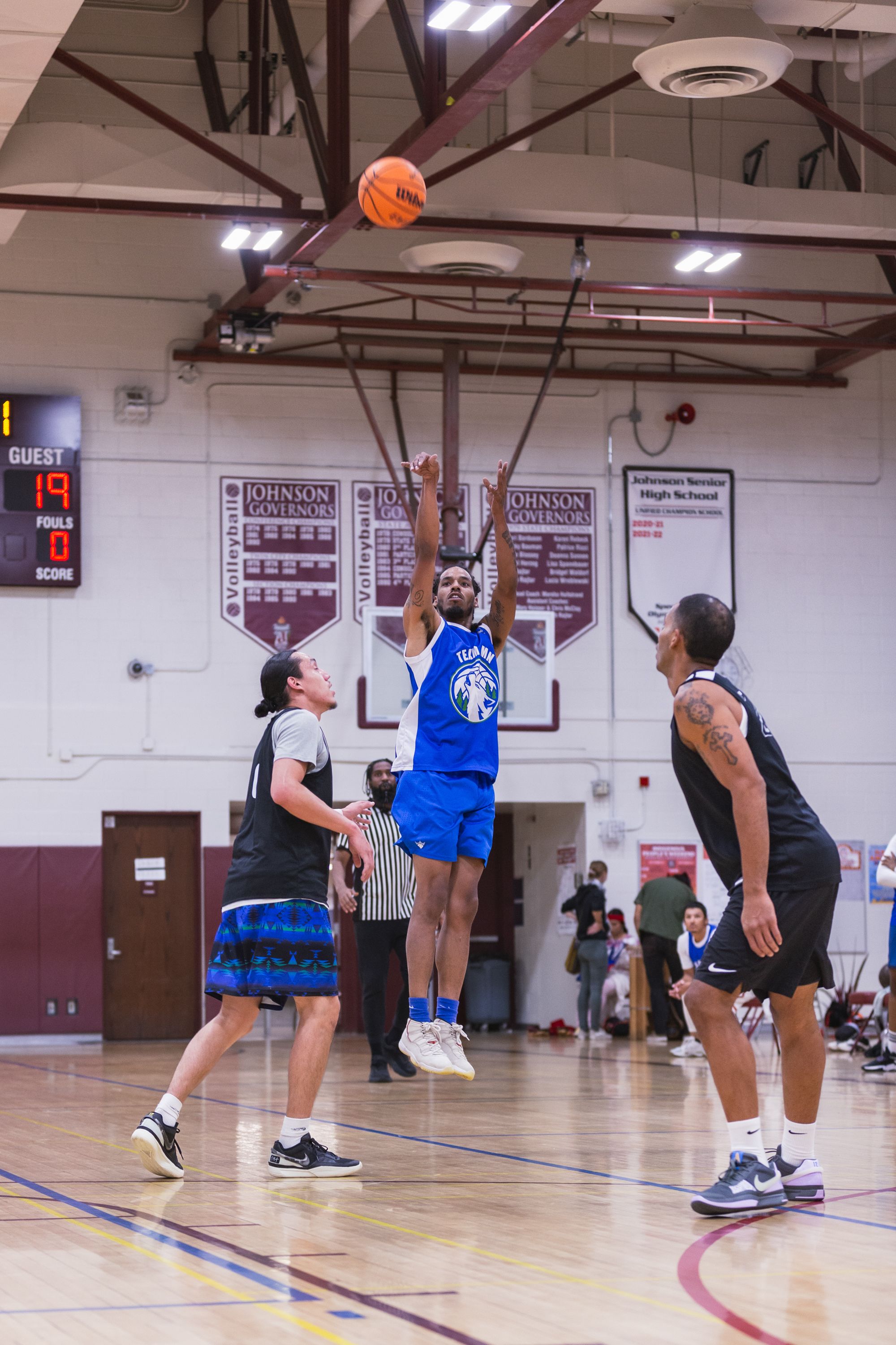 #SaintPaulphotographer
#nativebasketballtournament2024
#sportsphotography
#basketballtournament2024
#basketballshooter