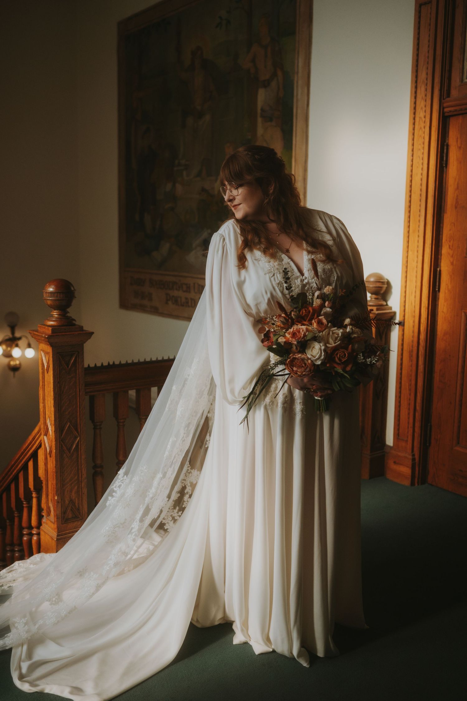 A Cleveland wedding with Sydney in her vintage bridal dress.