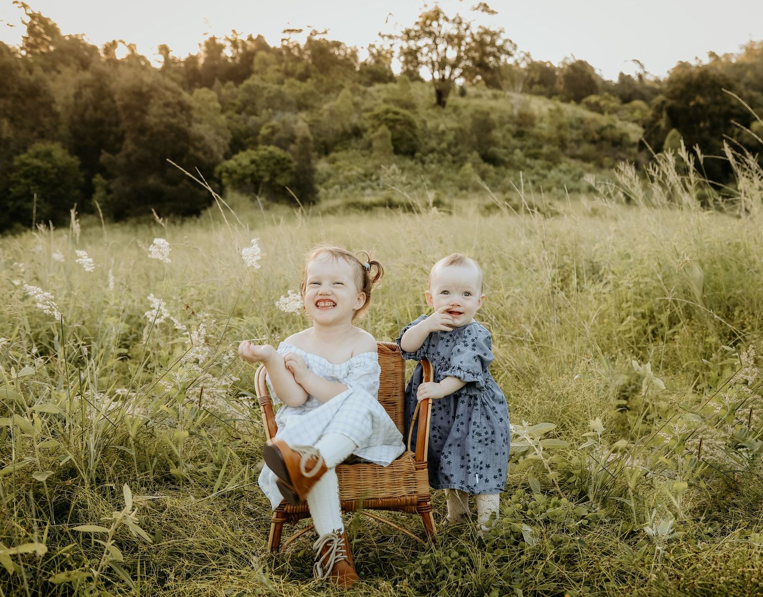 Best Friends - Sisters.
