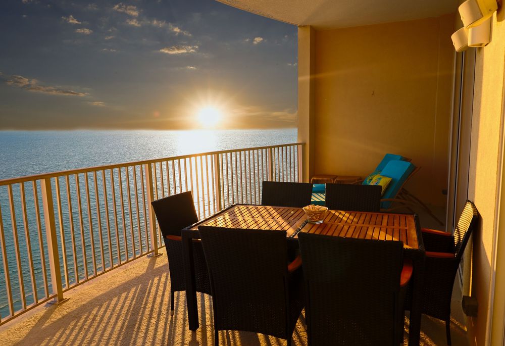 Real Estate Photography, Exterior Shot, Exterior Photo, Home, Condo, Rental Photography, STR Photography,