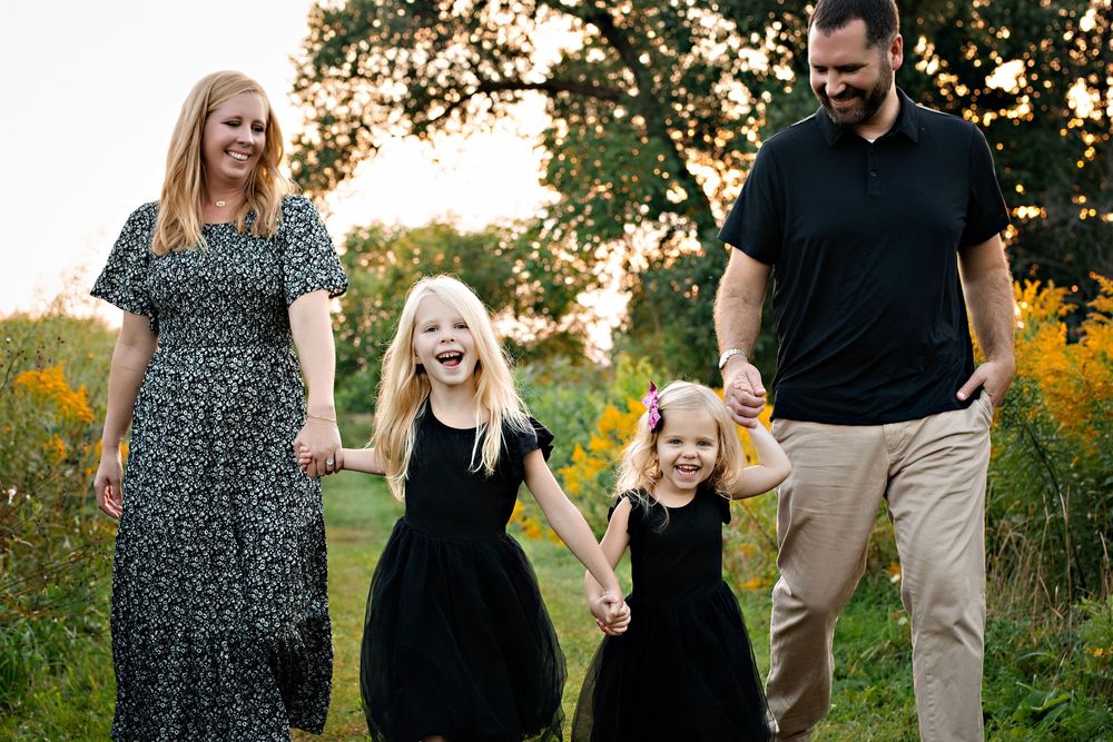 Family Photographer in Wisconsin, studio in Watertown WI serving Dodge County Jefferson County and Waukesha County