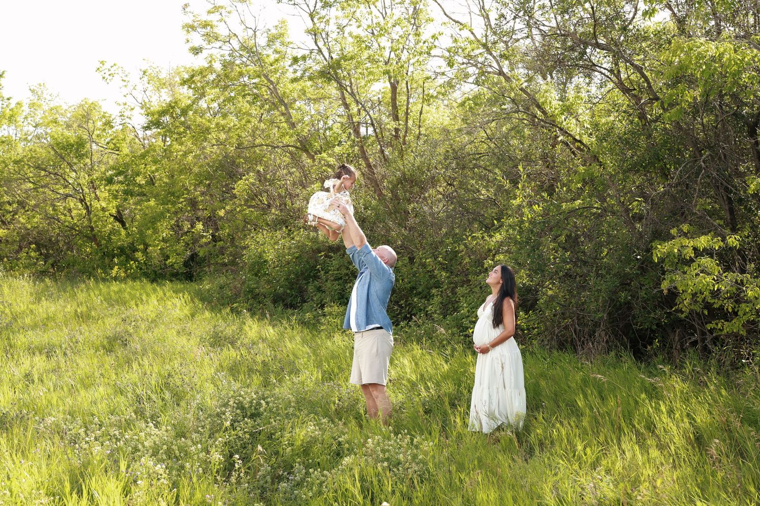 Edmonton Based Maternity Photographer