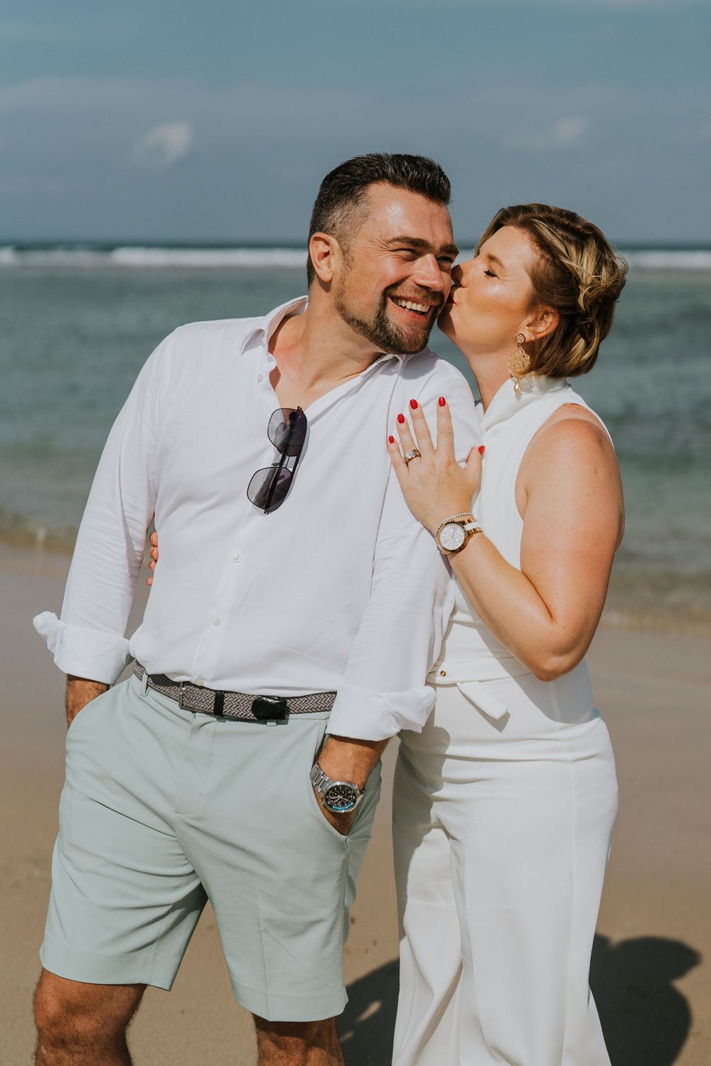 Romantic wedding anniversary photography services at Grand Hyatt Nusa Dua