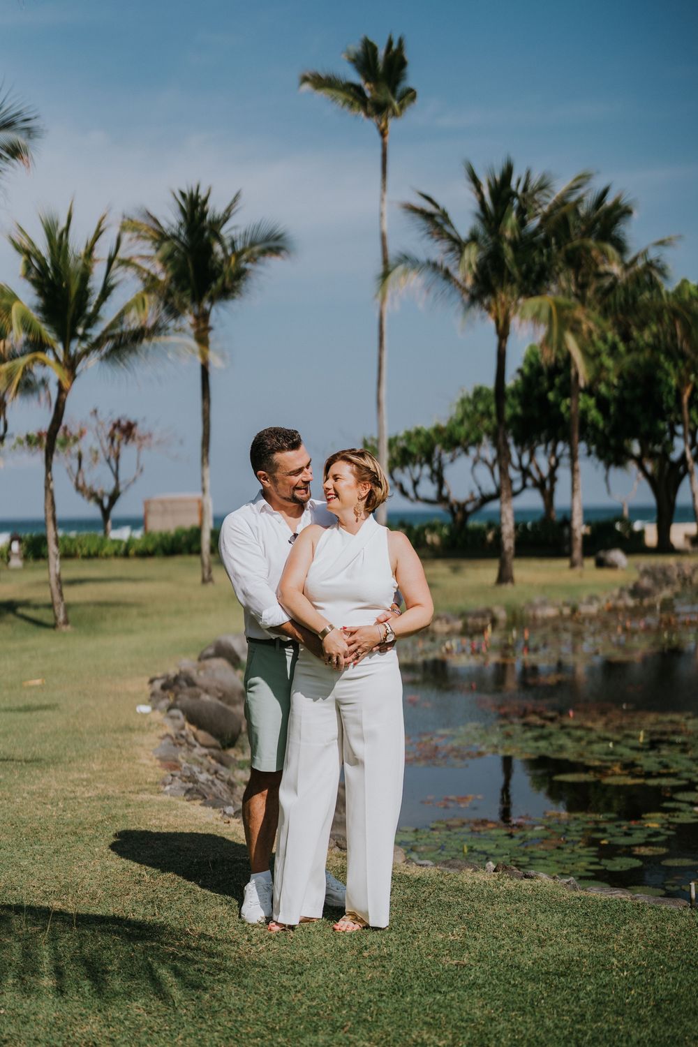 Romantic wedding anniversary photography services at Grand Hyatt Nusa Dua