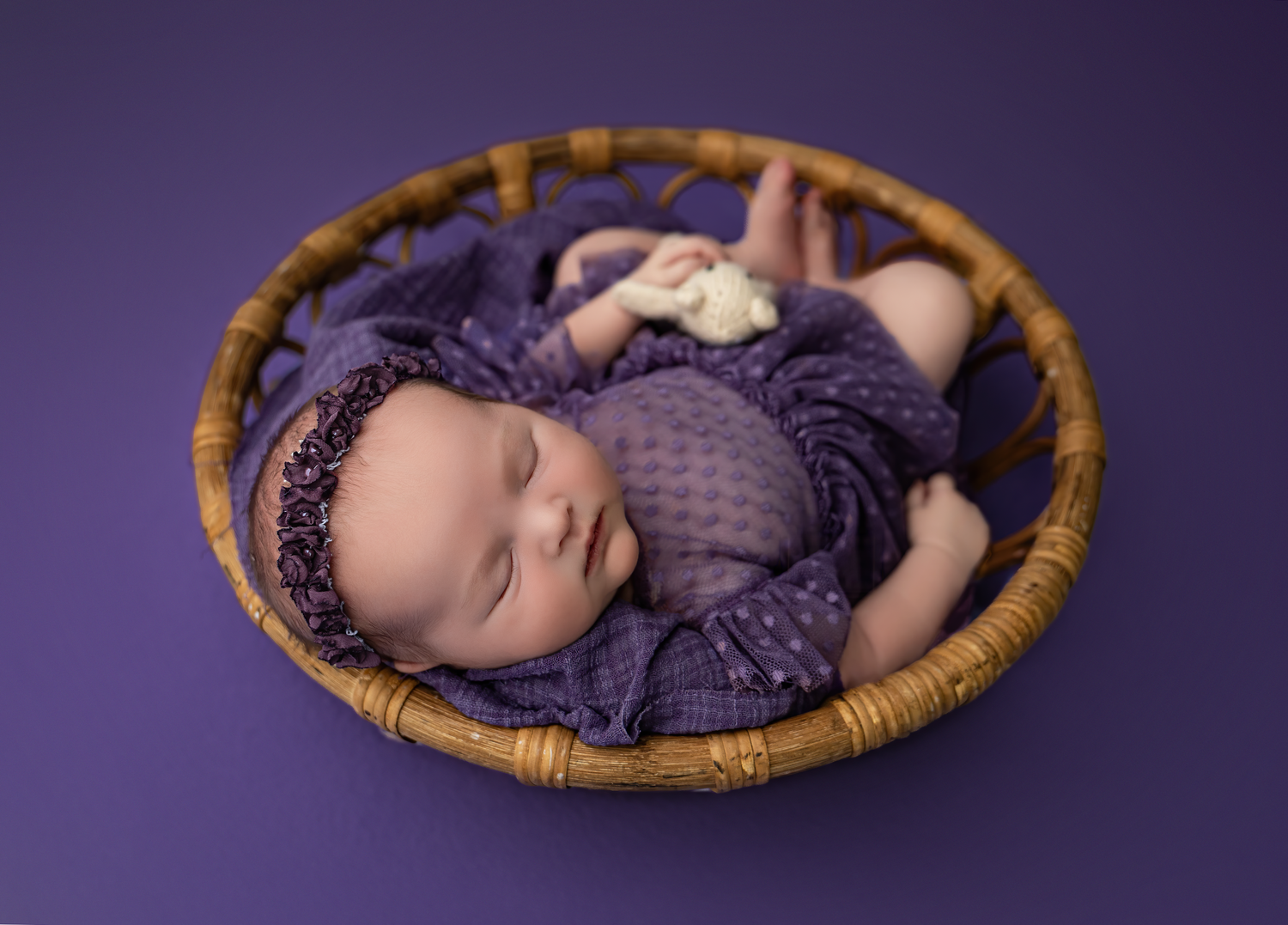 newborn photographer milestone photographer  photographer maternity photographer Richmond Kentucky Lexington Kentucky Berea Louisville, ky
