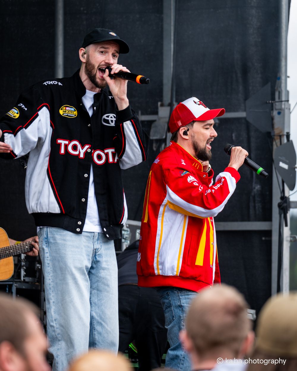 Konsertfotograf - artist på svene under liveopptreden