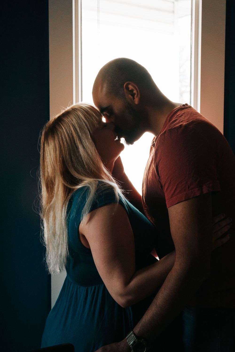 Edmonton Maternity Photographer / Edmonton Photographer / Award Winning Photographer / Published Photographer