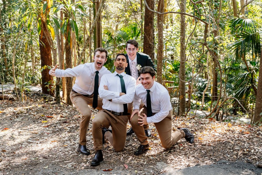 walkabout creek wedding photography package queensland