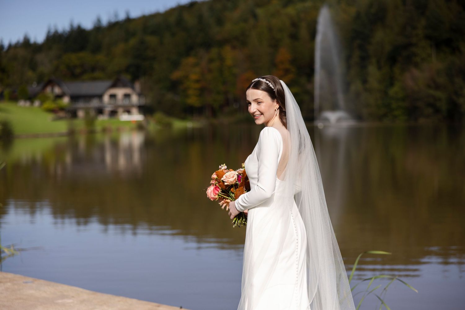 bride getting ready at canada lodge wedding