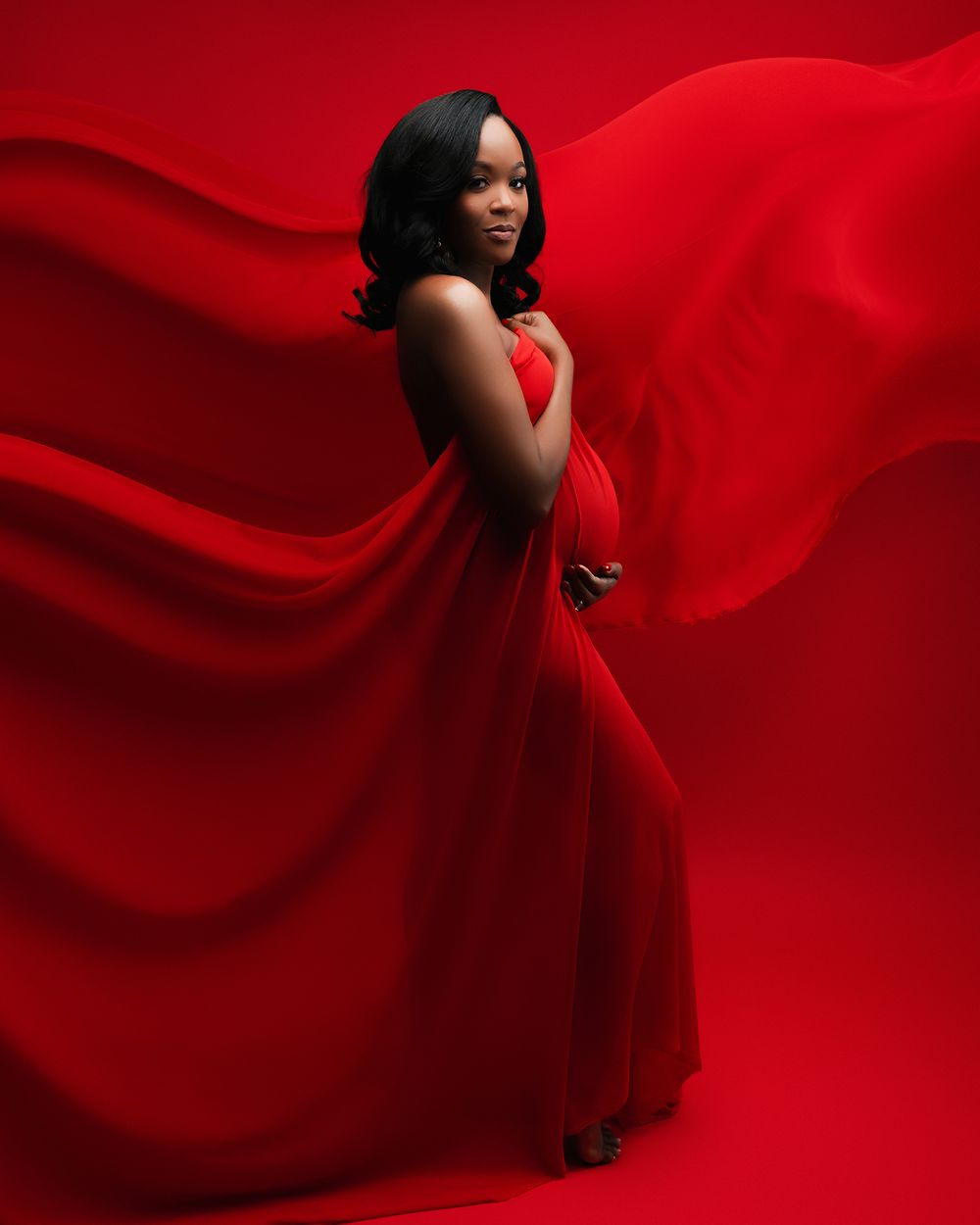 Maternity & Newborn photography studio located in between Atlanta, Georgia and Birmingham, Alabama with full service photo studio.