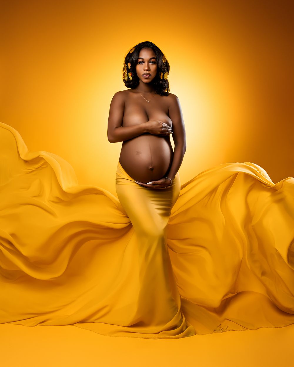 Maternity & Newborn photography studio located in between Atlanta, Georgia and Birmingham, Alabama with full service photo studio.