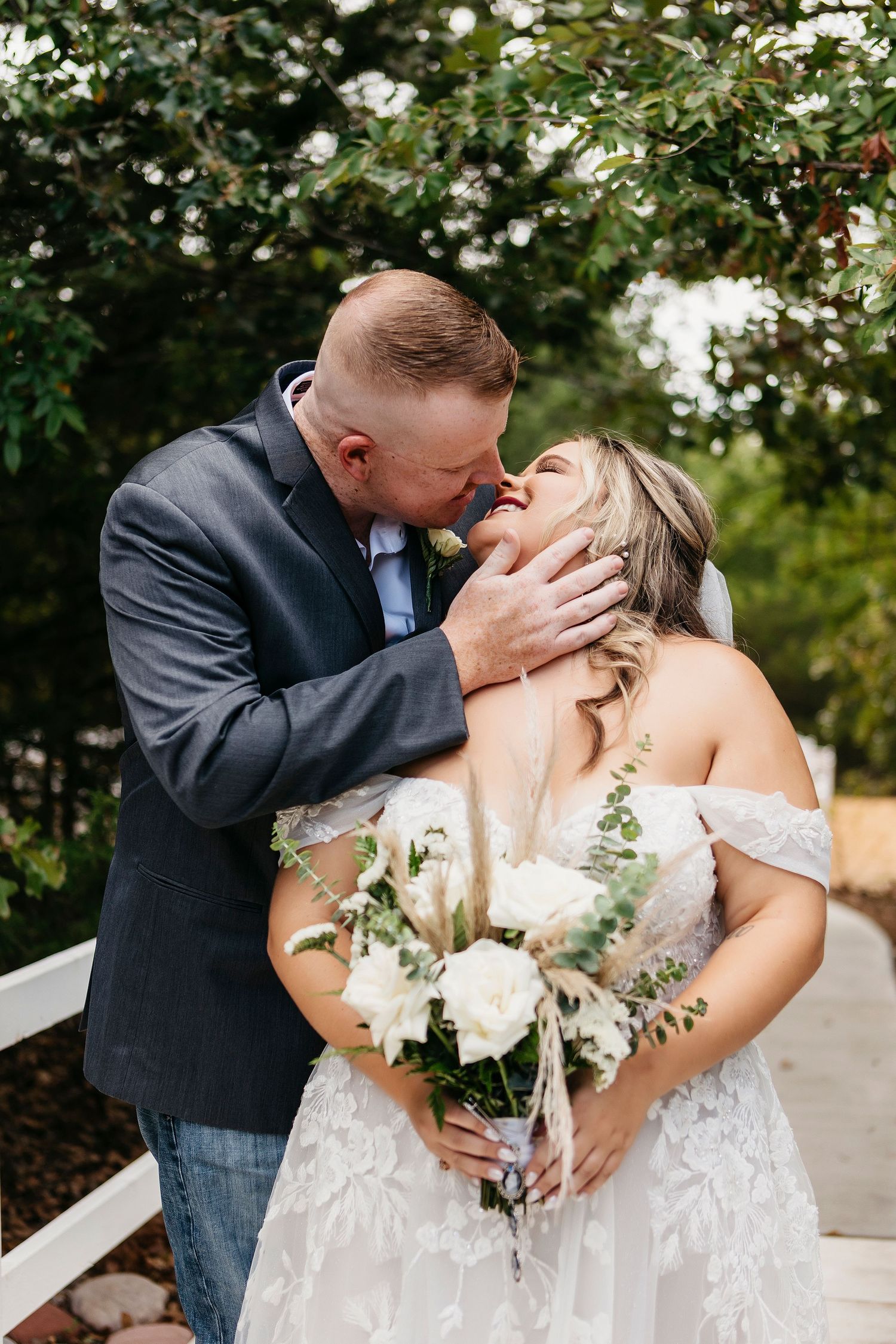 still meadows wedding and event center macomb oklahoma wedding photographer