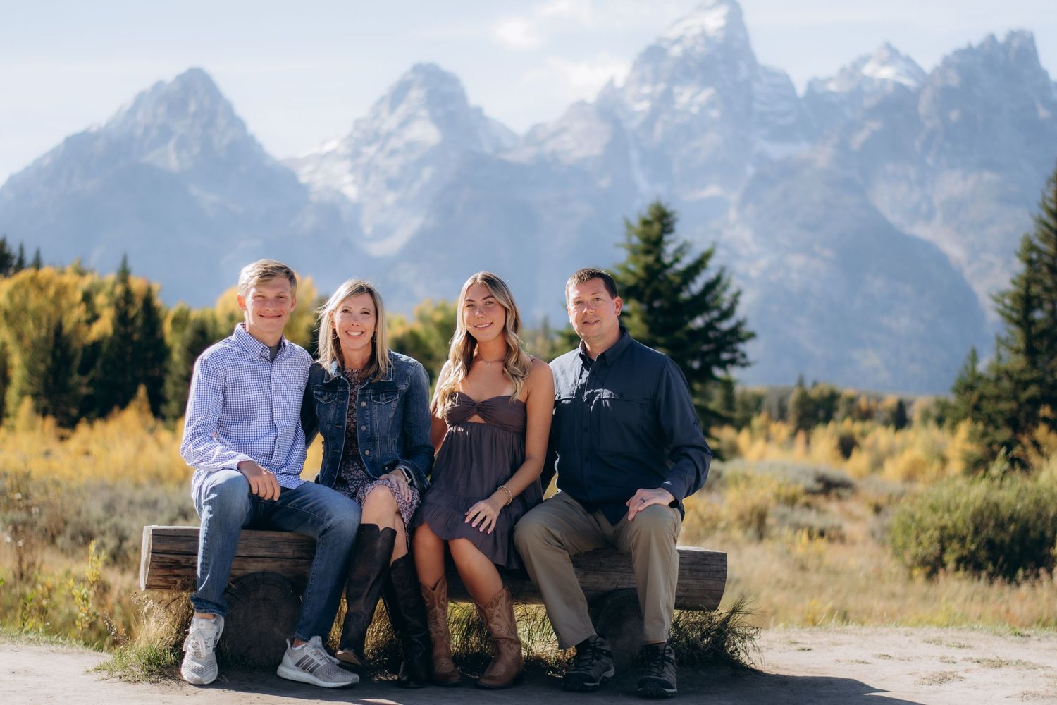 family photoshoot at the Schwabacher Landing