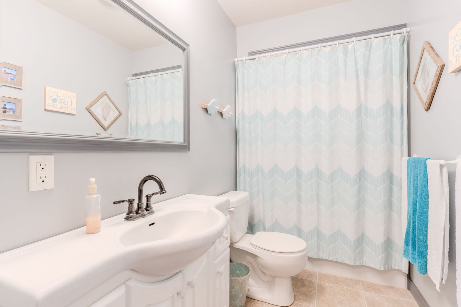 Best estate photography, Barrie, Richmond Hill, Orillia, Drone, 3D iGuide Tour, Floor plan, TikTok, instagram