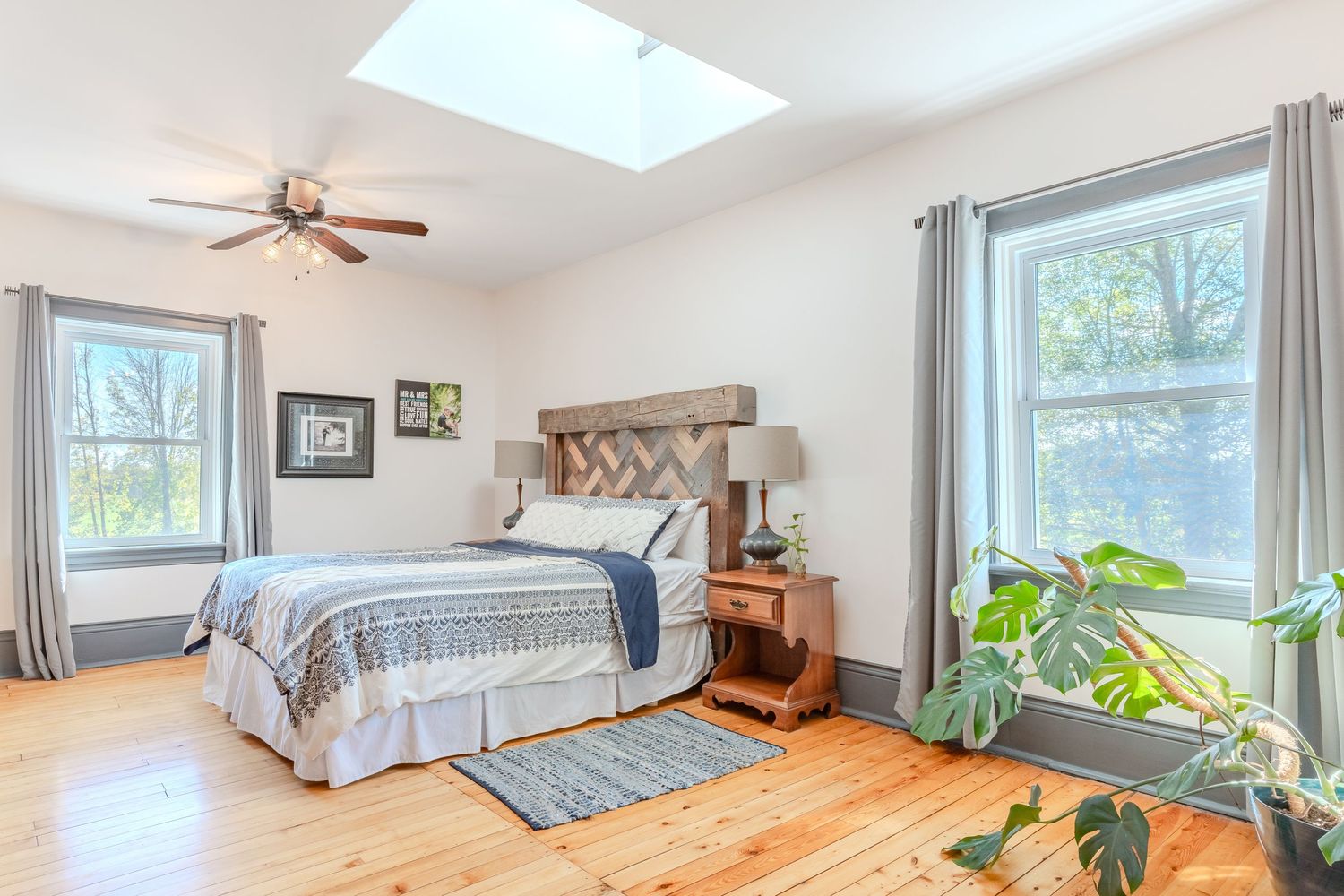 Best estate photography, Barrie, Richmond Hill, Orillia, Drone, 3D iGuide Tour, Floor plan, TikTok, instagram
