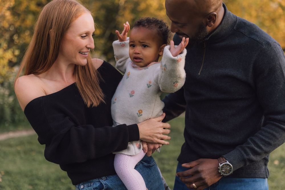 Alberta.Calgary.Edmonton Wedding Photographer JRoyale Photography Family photo sesson