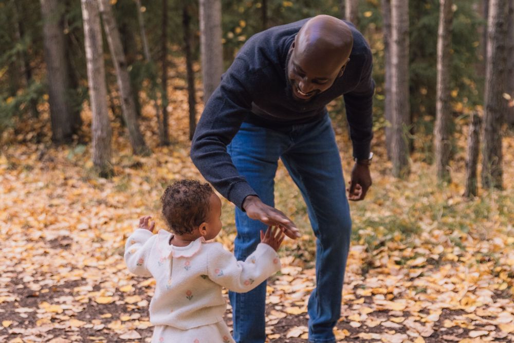 Alberta.Calgary.Edmonton Wedding Photographer JRoyale Photography Family photo sesson