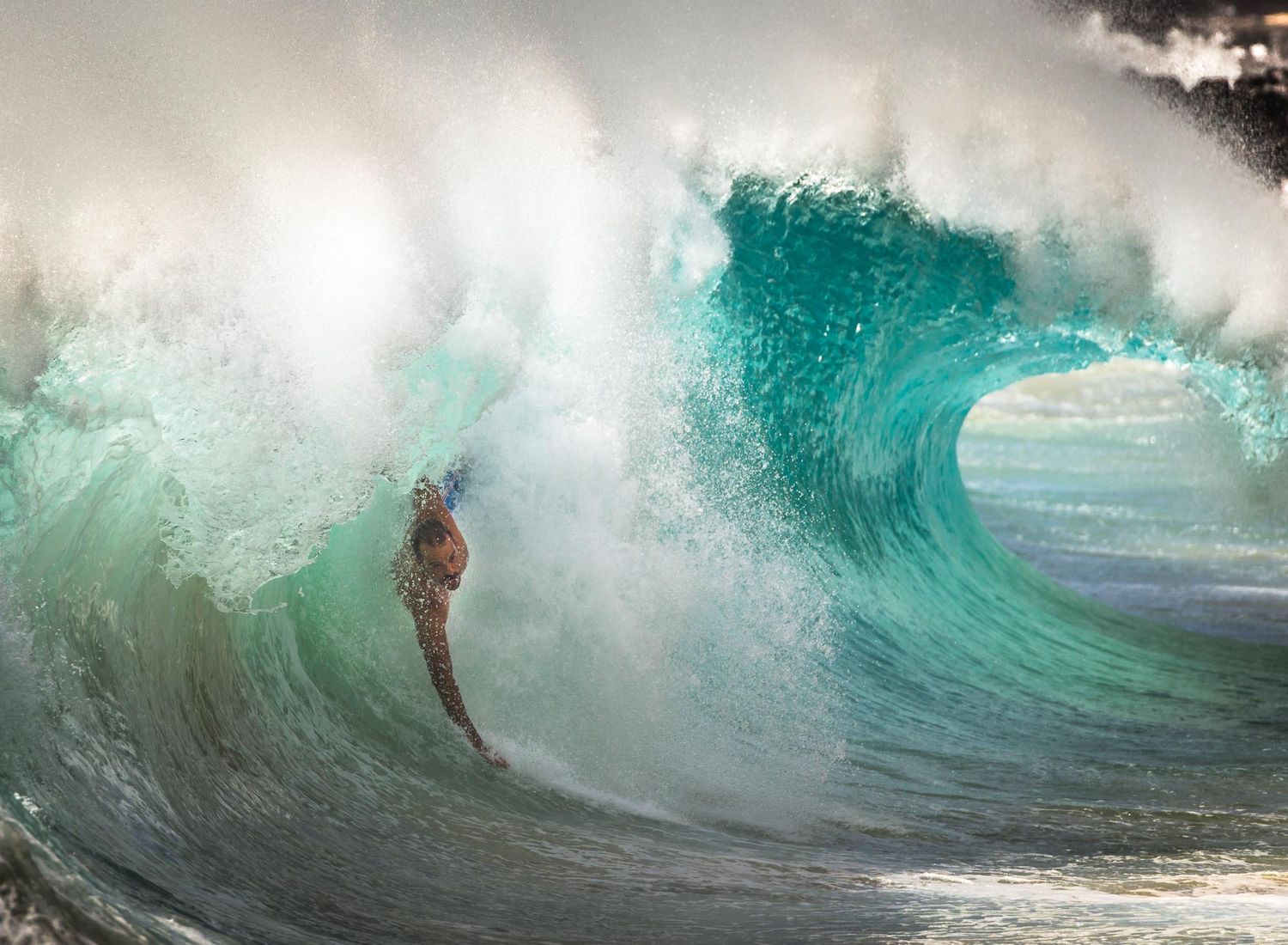 Hawaii, Oahu, Sandy Beach, Wave surfing, Bellyboarding, Shorebreak, Bodyboarding, Bodysurfing