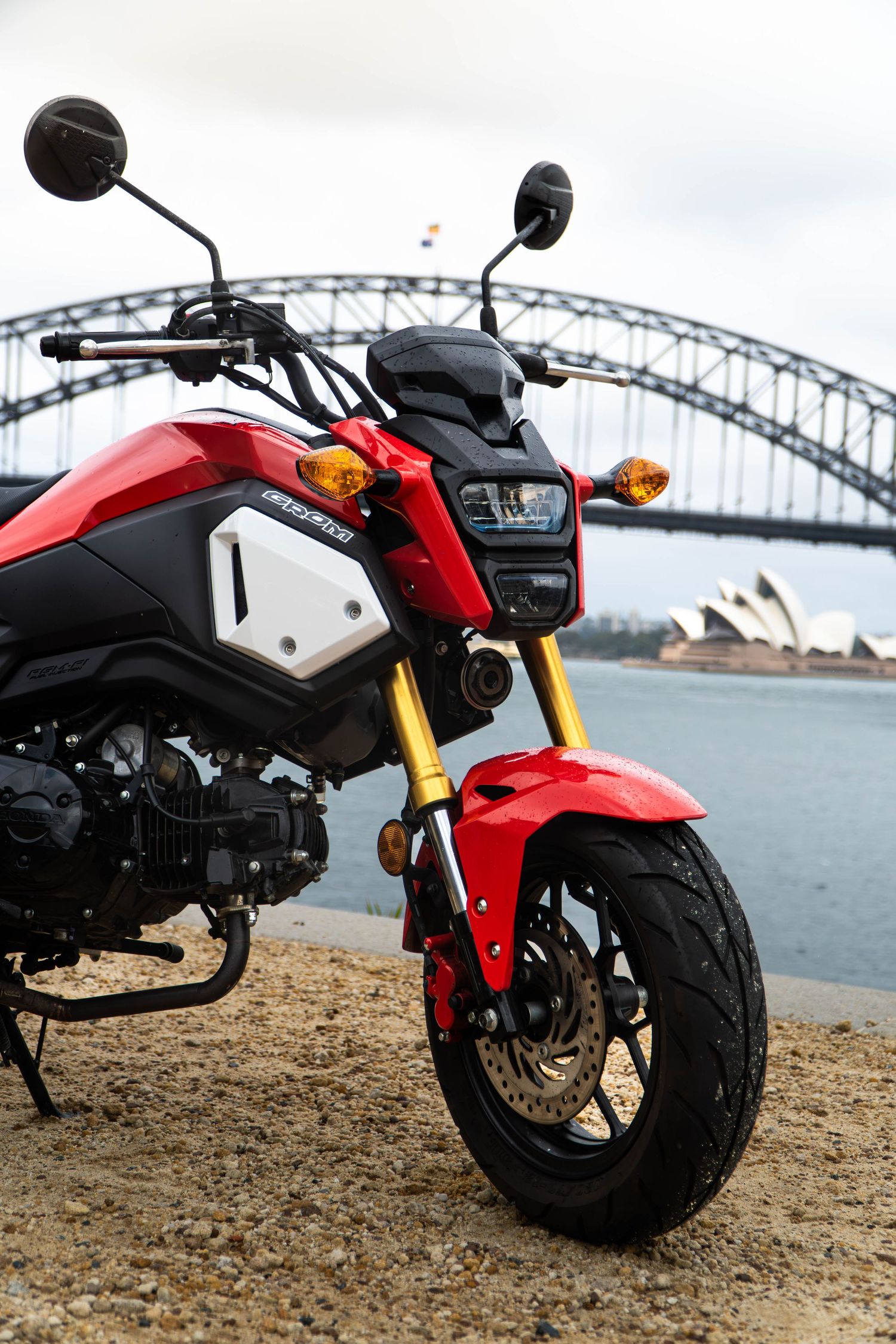 SydneyMotoGirls by FXLSE Media - Wollongong and Sydney Australia based, professional motorsport and portrait photography service.