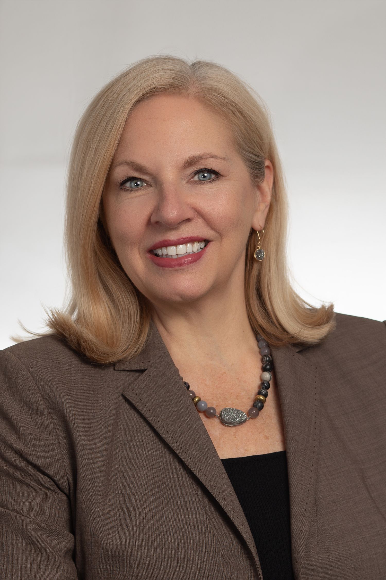 Clean and modern executive headshot | Montclair NJ headshot photographer