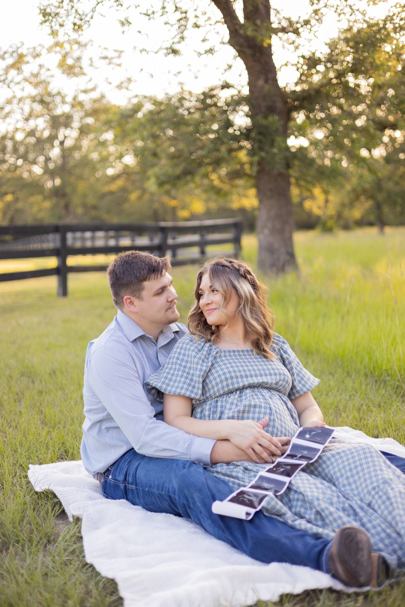 College Station Tx Maternity Photos