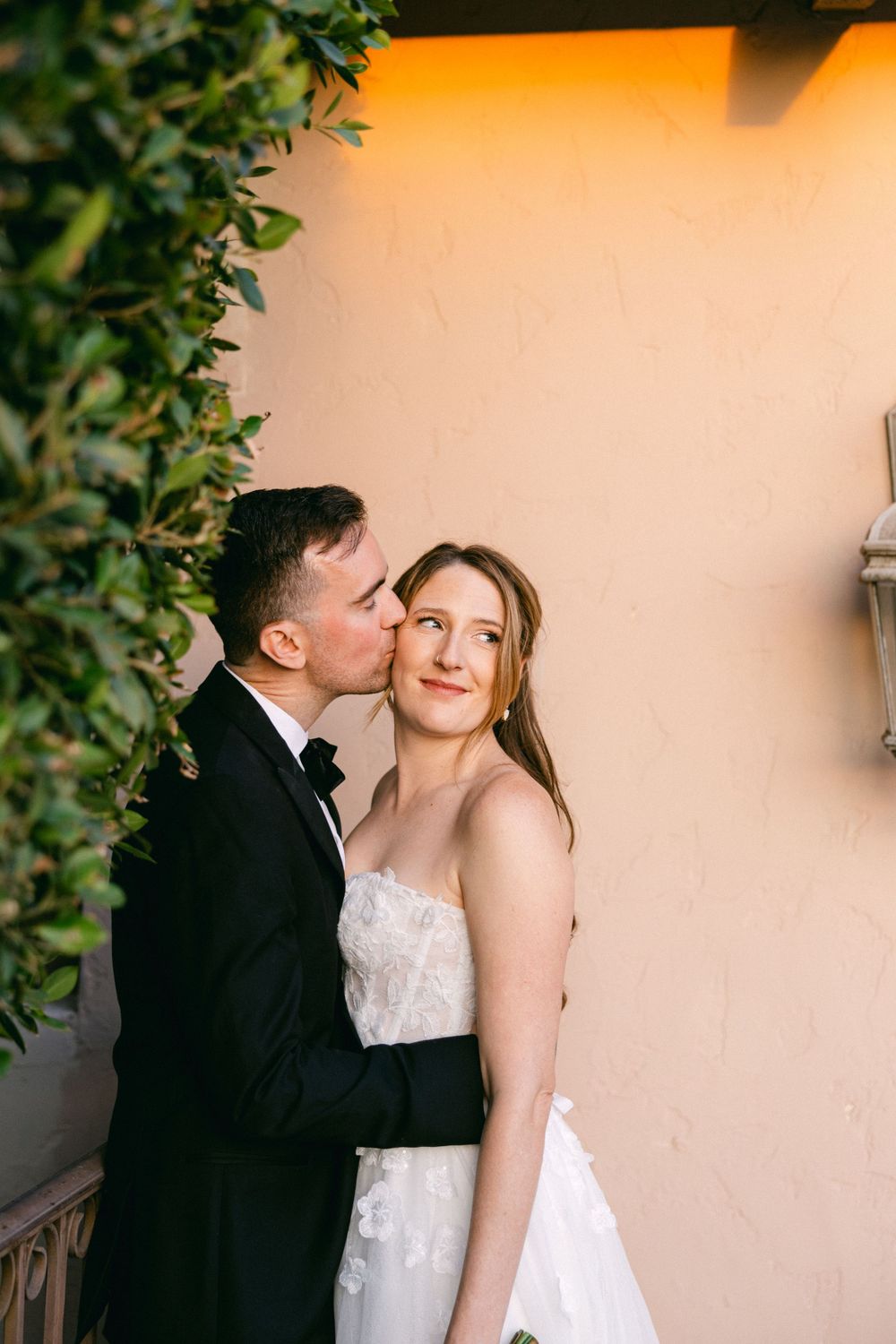Katie + Josh's Wedding at the Secret Garden - Megan Rae Photography, image size:1000x1500