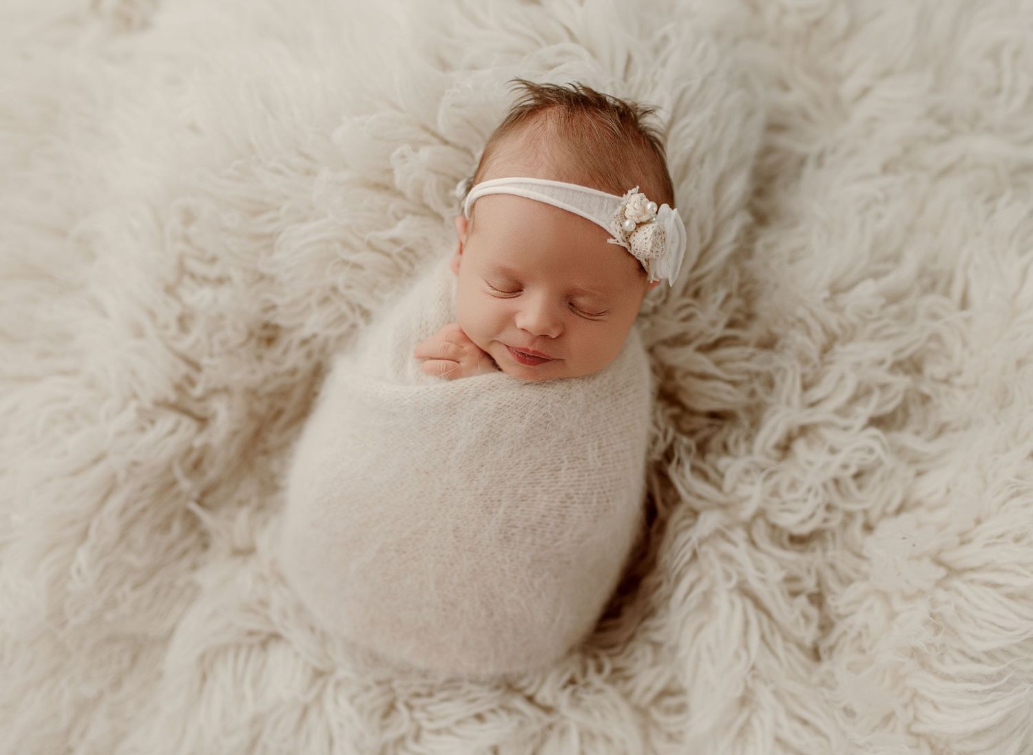 Newborn Photoshoot | Milestone Photography | Bailey's Photography | Ohio | Southern Ohio | Scioto County