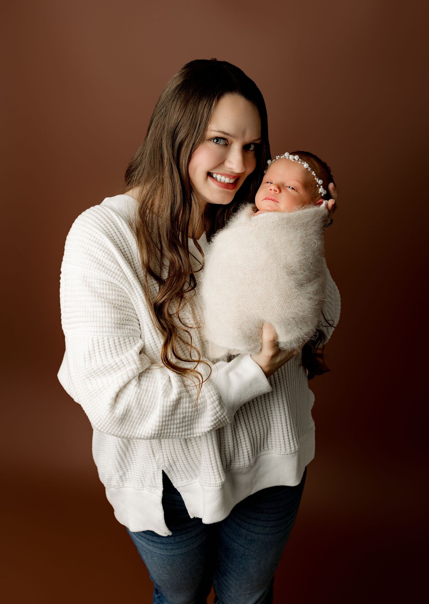 Newborn Photoshoot | Milestone Photography | Bailey's Photography | Ohio | Southern Ohio | Scioto County | Family Photos | Family Photograph