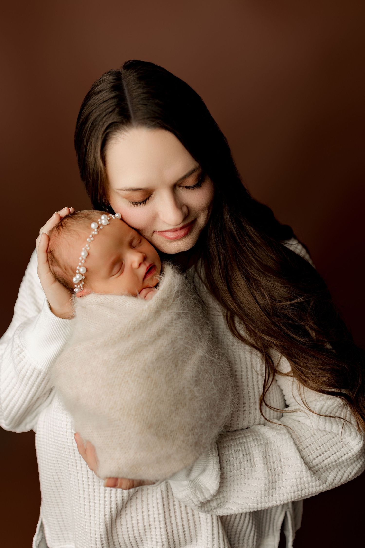 Newborn Photoshoot | Milestone Photography | Bailey's Photography | Ohio | Southern Ohio | Scioto County | Family Photos | Family Photograph