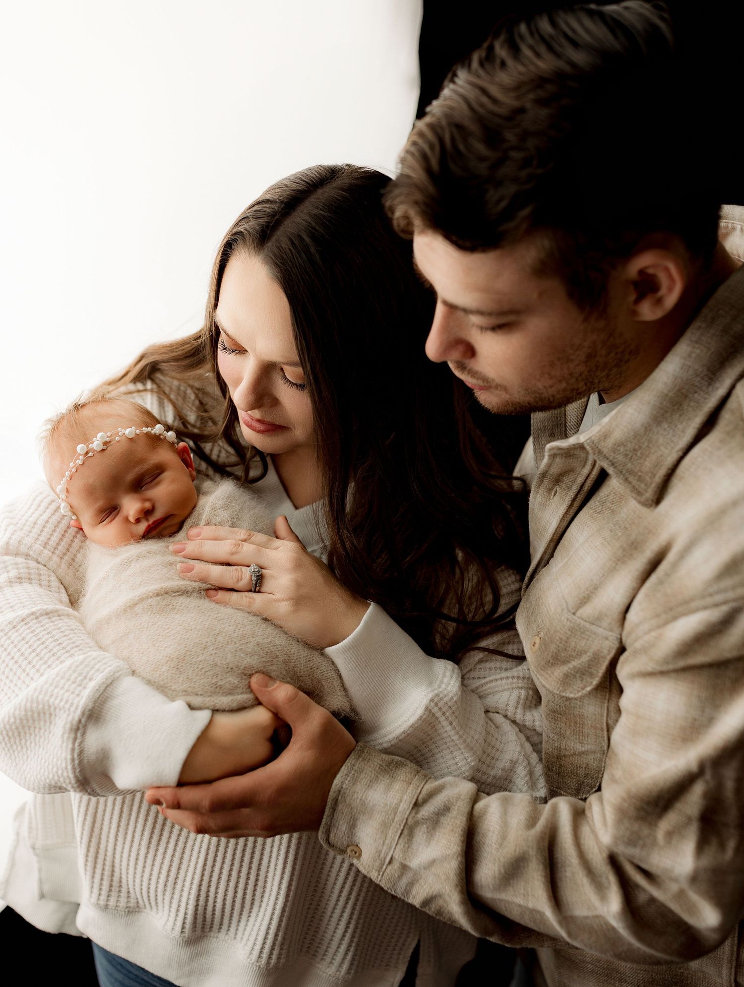 Newborn Photoshoot | Milestone Photography | Bailey's Photography | Ohio | Southern Ohio | Scioto County | Family Photos | Family Photograph