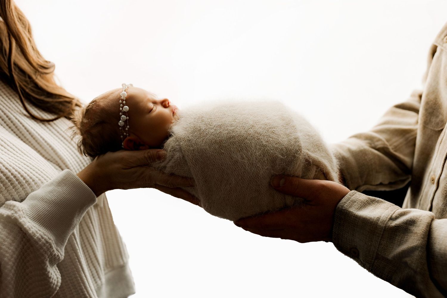 Newborn Photoshoot | Milestone Photography | Bailey's Photography | Ohio | Southern Ohio | Scioto County | Family Photos | Family Photograph