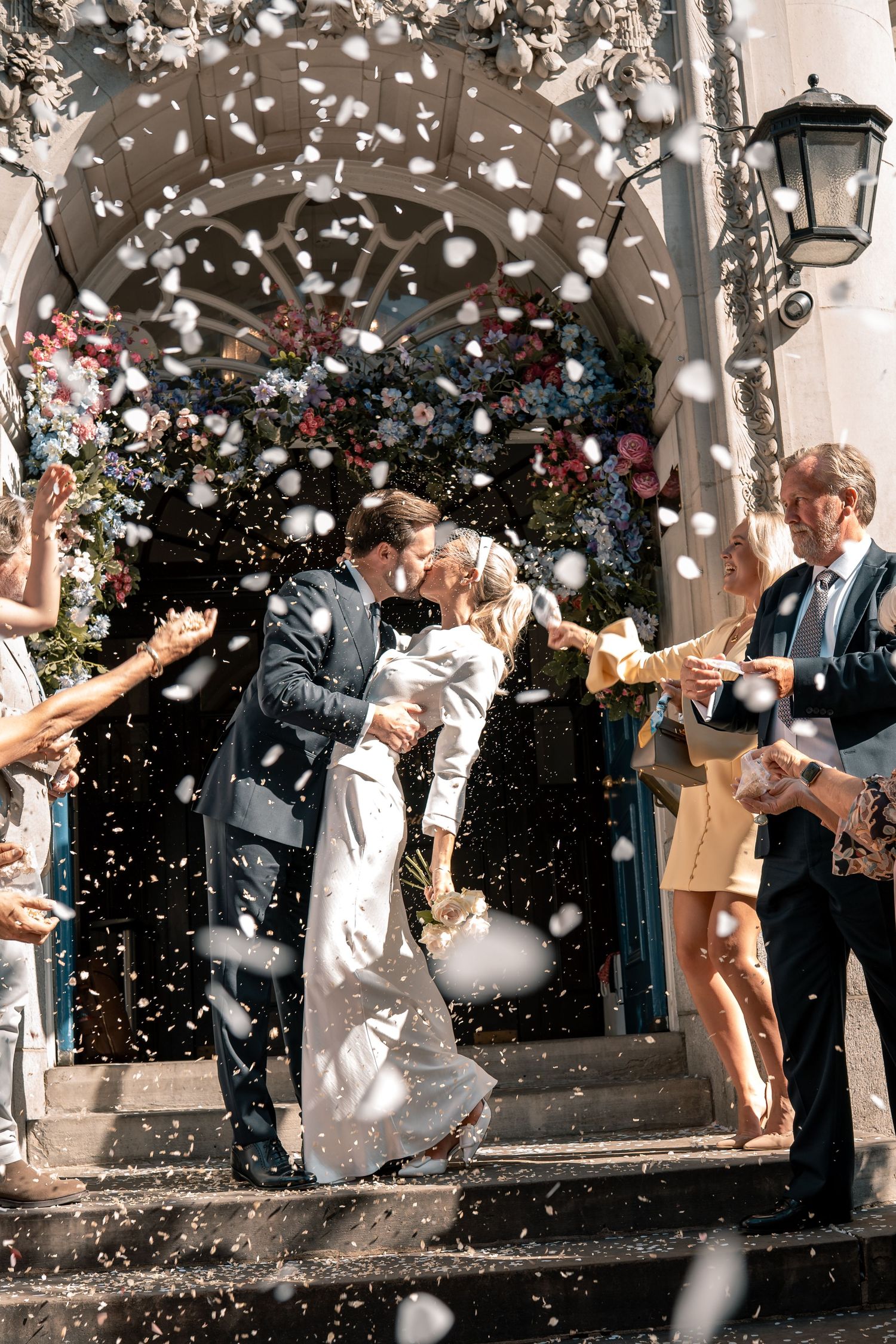LONDON WEDDING PHOTOGRAPHY CHELSEA OLD TOWN HALL