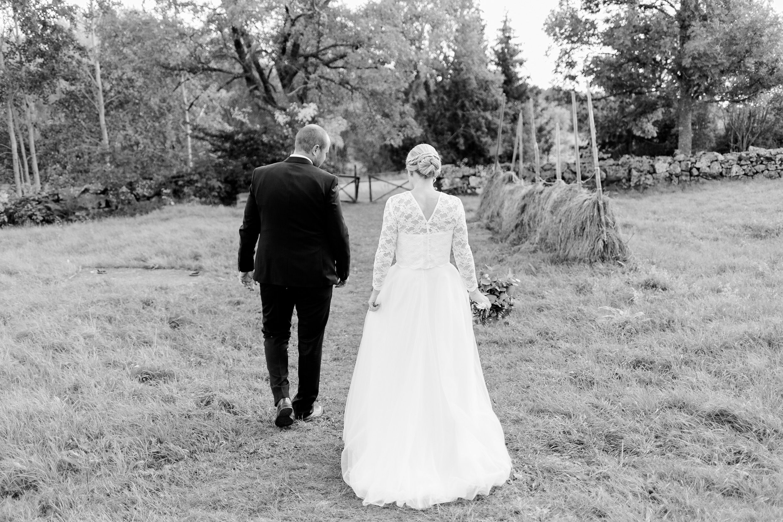 Bröllop i Västerås mellan Carolin och Johan. Steam Hotel. Rytterne kyrka och lilla Rytterne kyrkoruin. Fest på Tidö-Lindö utanför Västerås.